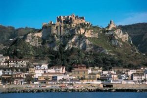 Roccella-Ionica-300x204