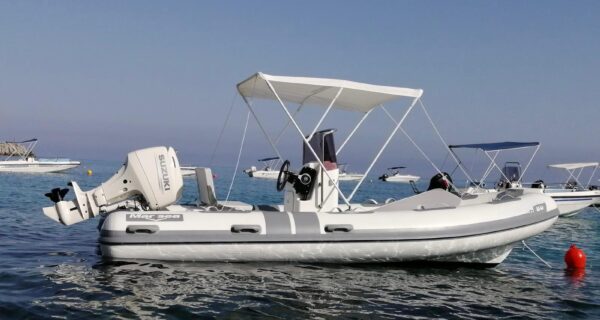 Gommone M